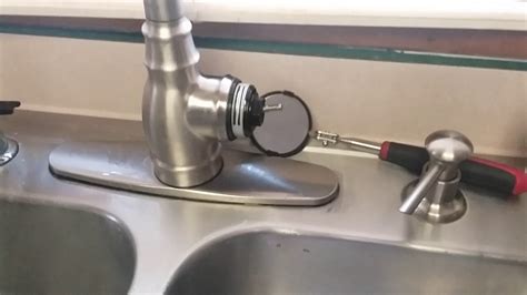 How To Repair Moen Kitchen Faucet Leaky Moen Kitchen Faucet Repair : 8 Steps - Instructables